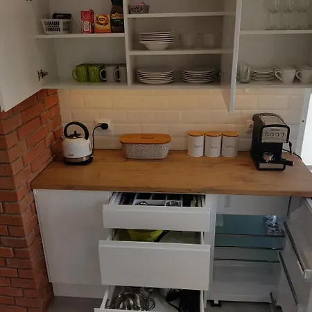 Pod Jasna Gora 23 *
